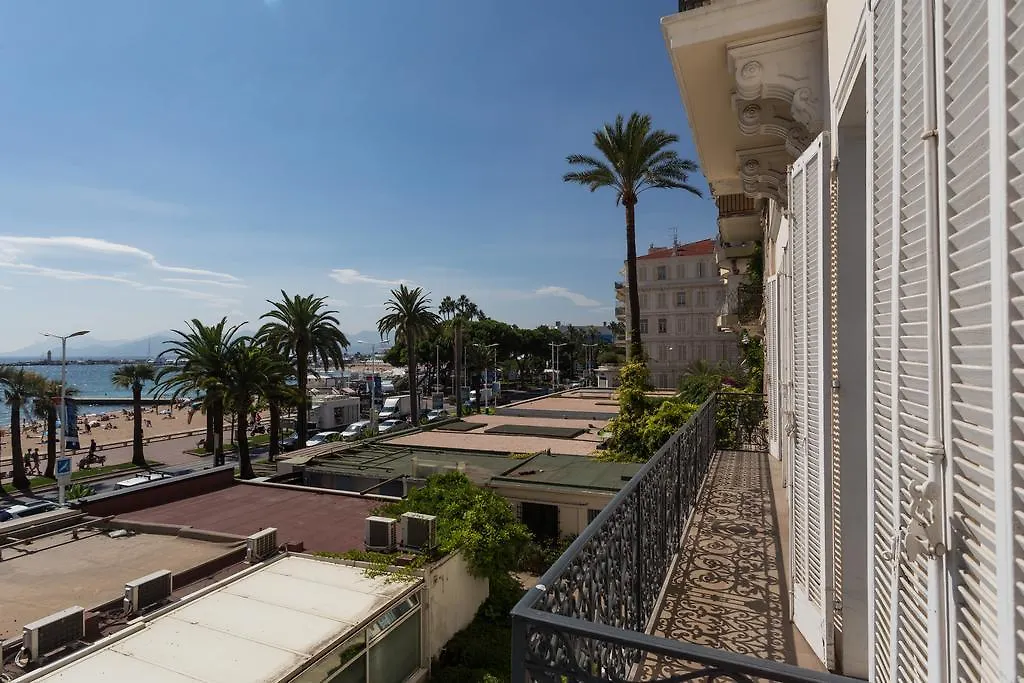 Cannes Croisette